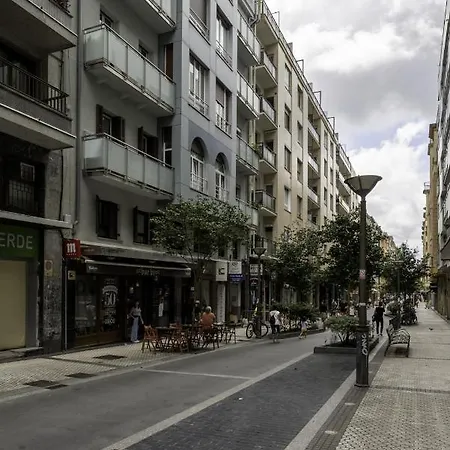 Apartamento Miro - Local Rentss